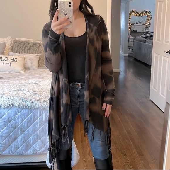 Romeo & Juliet Couture Sweaters - Tie dye fringe cardigan